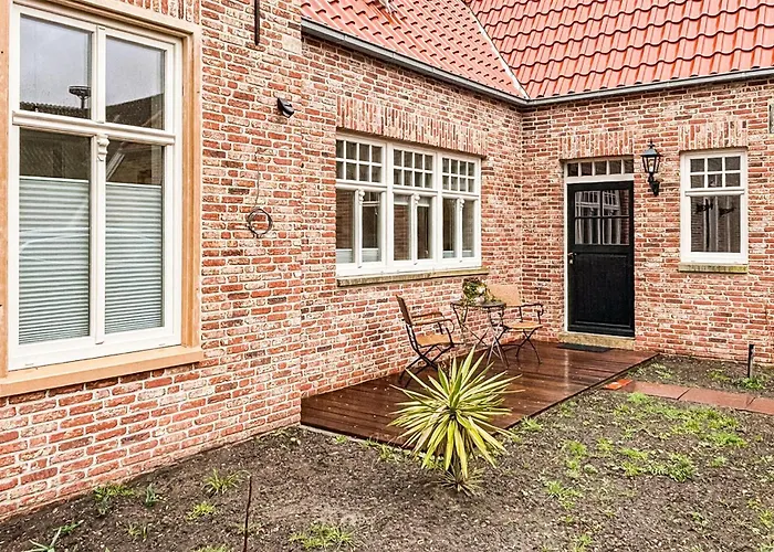 4 Bedroom Cozy In * Detern