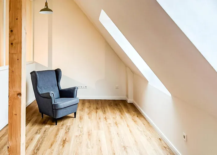 4 Bedroom Cozy In Vakantiehuis *